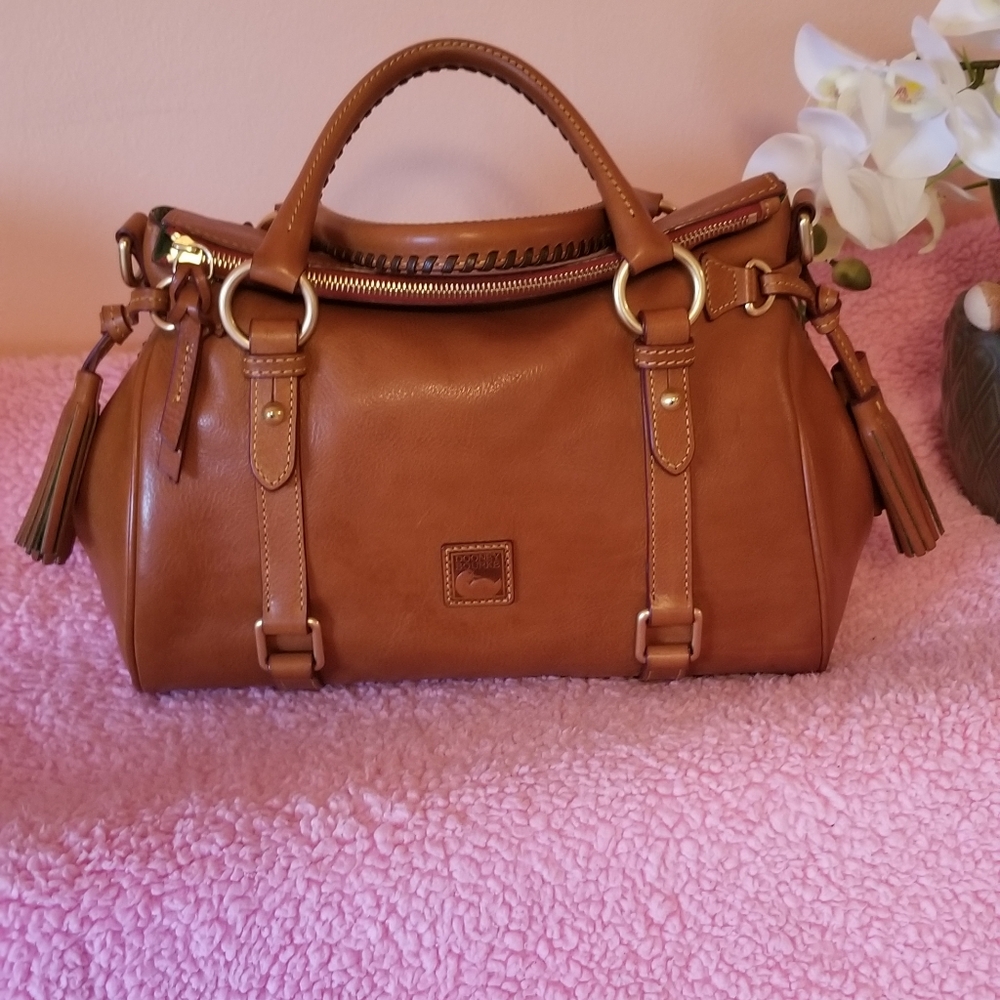 Florentine satchel
